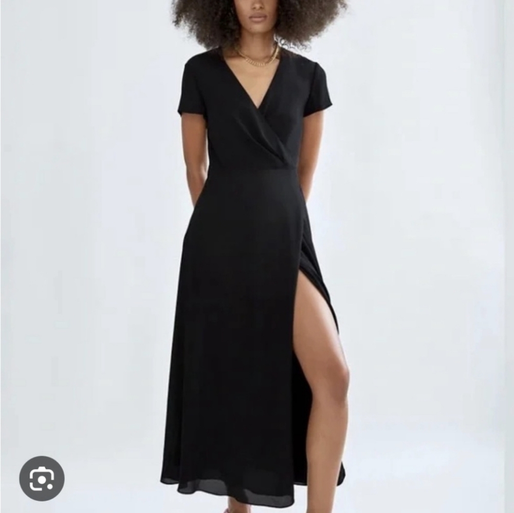 Aritzia Babaton Slit Wrap Dress
